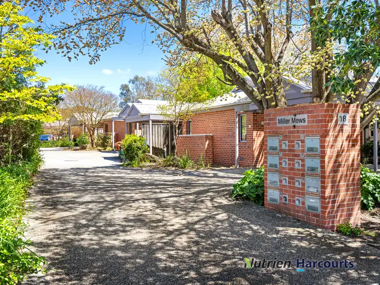 18 Miller Street
