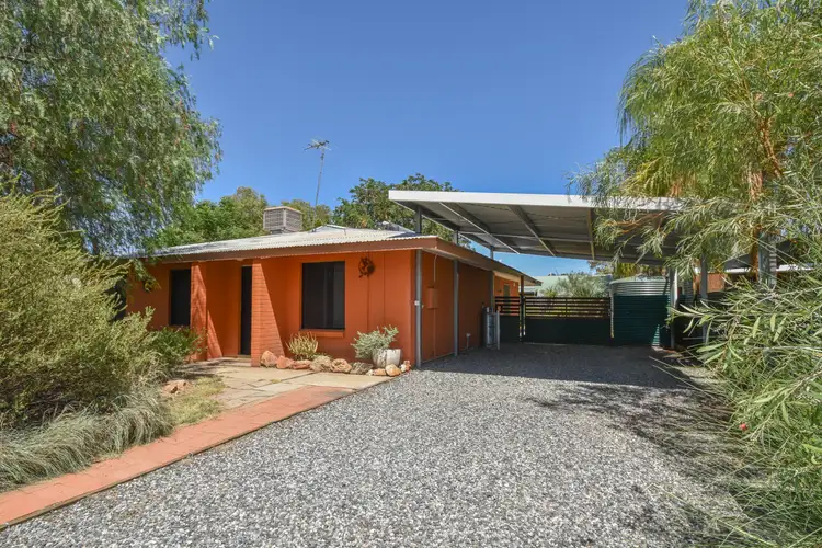 134 Kurrajong Drive, East Side NT 870