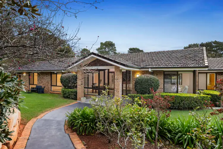 3 Fairway Crescent, Middle Ridge QLD 4350