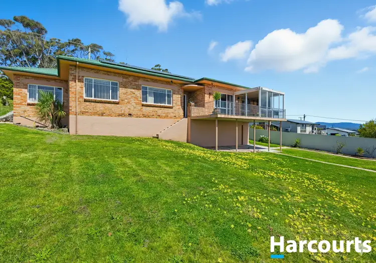 18 Ross Street, Beauty Point TAS 7270