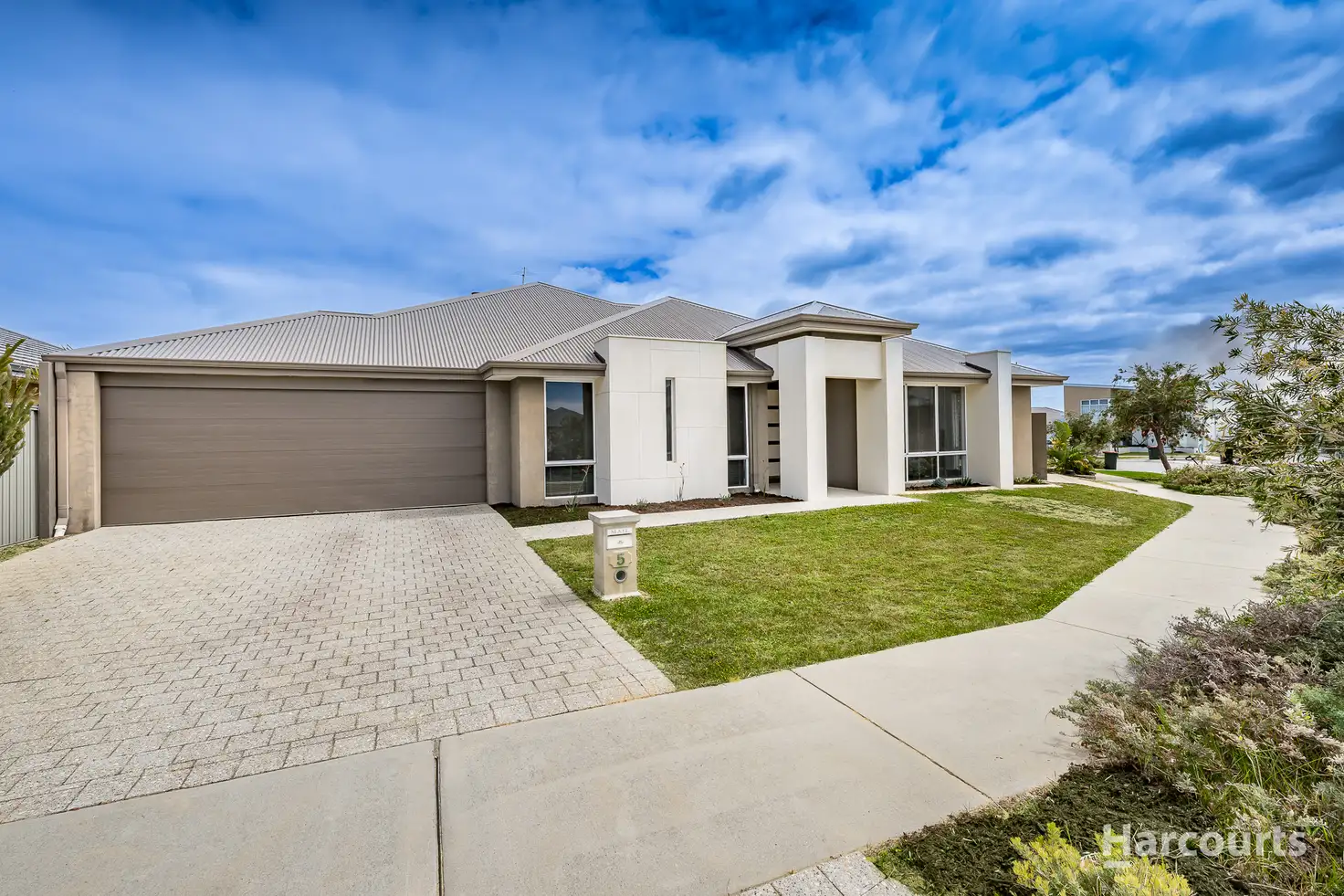 Main view of Homely house listing, 5 Portobello Bend, Alkimos WA 6038