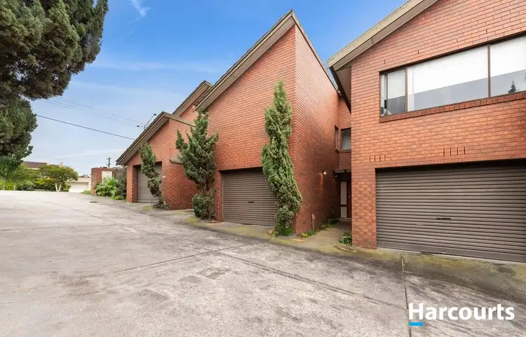 2/76 Williamsons Road, Doncaster VIC 3108