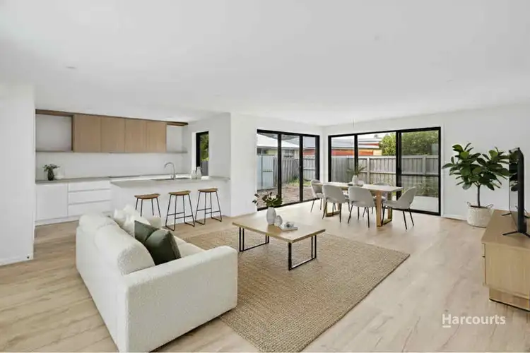 2/14 Holmfield Avenue, Clarendon Vale TAS 7019