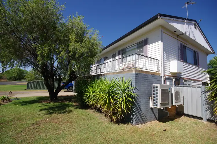25 Guest Street, Narrabri NSW 2390