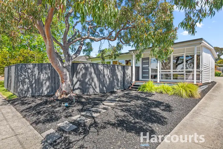 1/8 Litchfield Avenue, Ferntree Gully VIC 3156