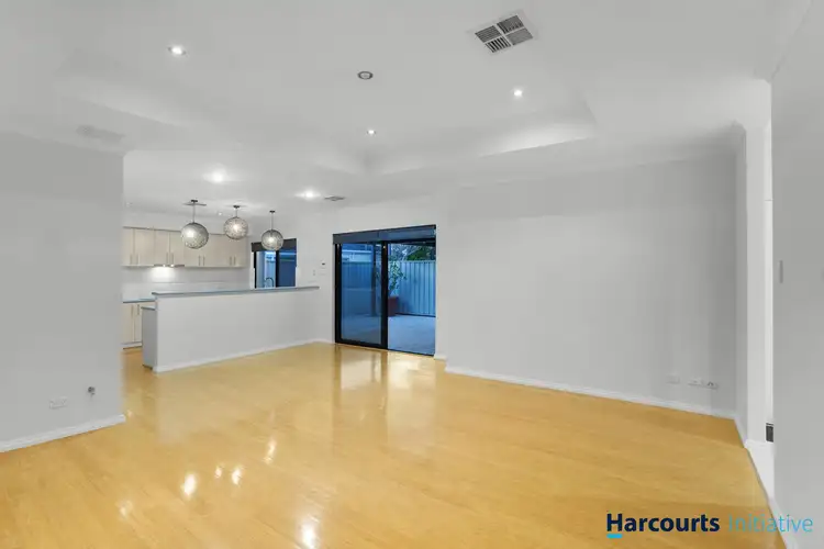 Sixth view of Homely unit listing, 341B Coode Street, Dianella WA 6059