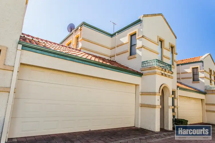 2D First Avenue, Applecross WA 6153