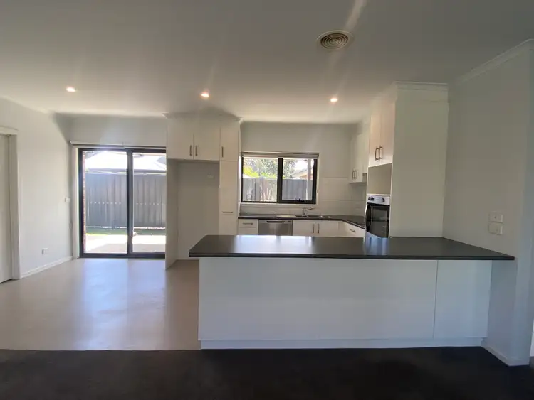 Fifth view of Homely unit listing, 4/14 William Street, Alexandra VIC 3714