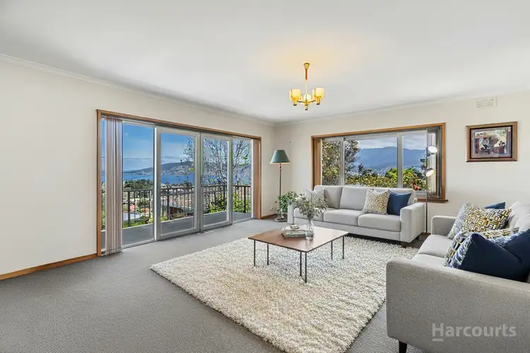 19 Nankoor Crescent, Howrah TAS 7018