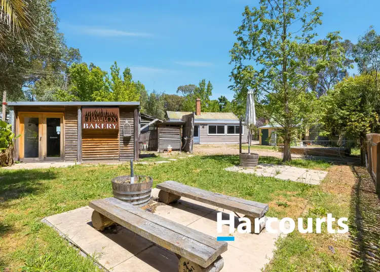 99 Main Street, Eldorado VIC 3746