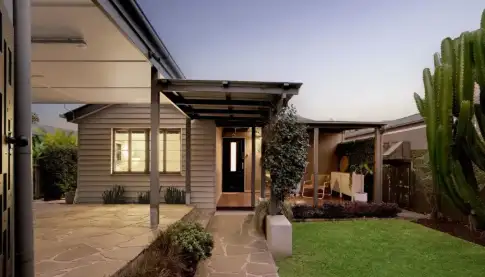 91 Kennington Road, Camp Hill QLD 4152