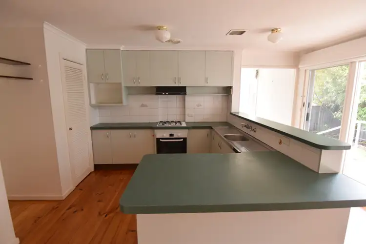 Second view of Homely house listing, 6 Warwillah Avenue, Wangaratta VIC 3677