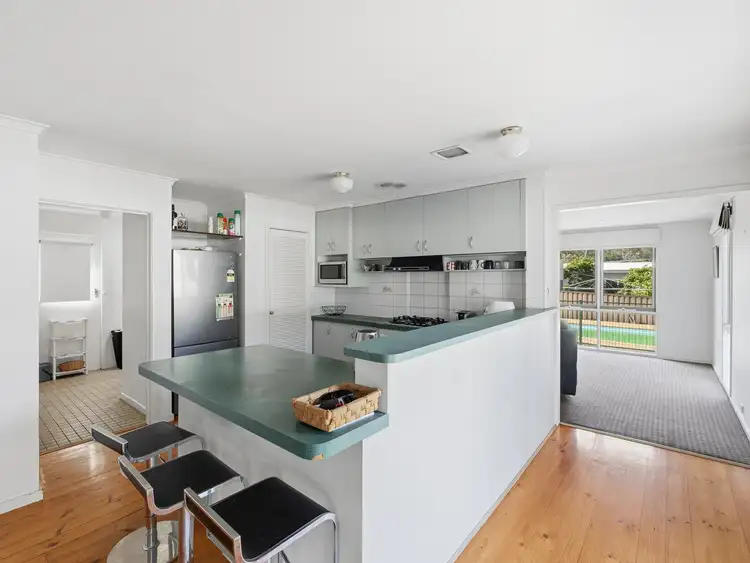 Second view of Homely house listing, 6 Warwillah Avenue, Wangaratta VIC 3677