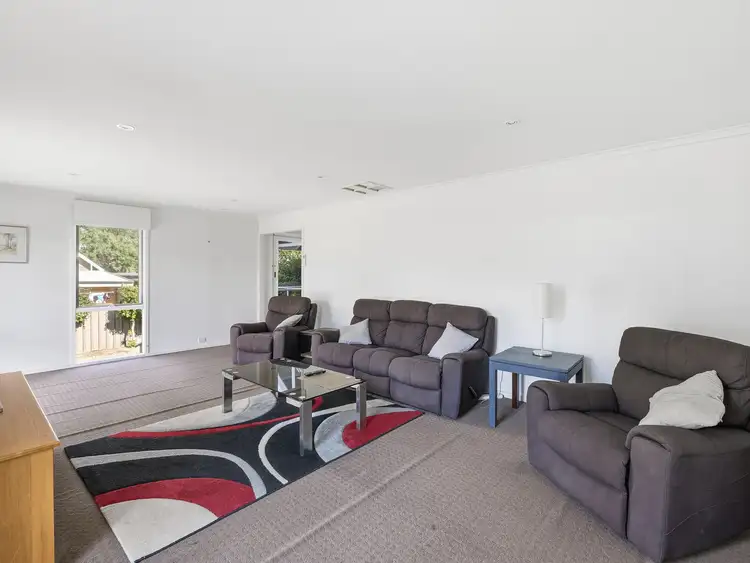 Fifth view of Homely house listing, 6 Warwillah Avenue, Wangaratta VIC 3677