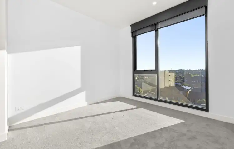 301/1 Charlnet Drive, Vermont South VIC 3133