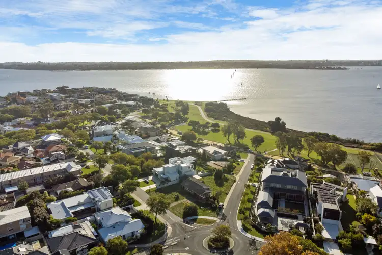 Fifth view of Homely house listing, 76 Tweeddale Road, Applecross WA 6153