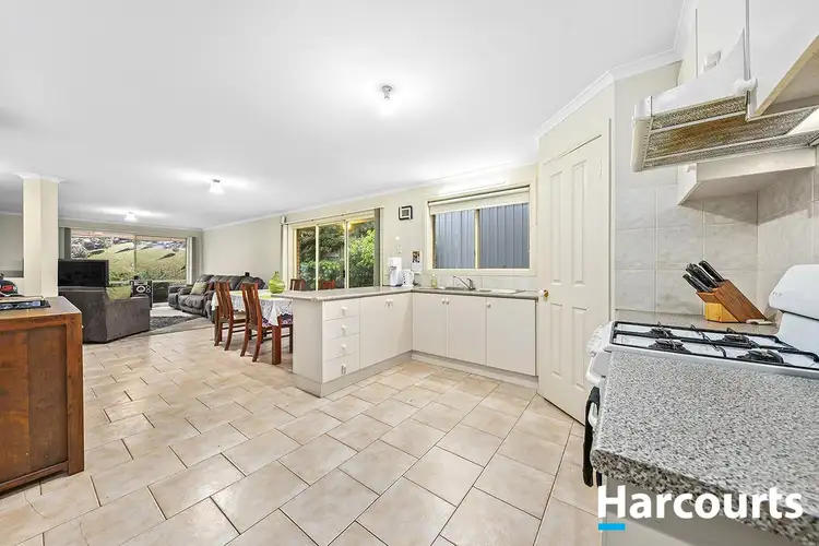 Fifth view of Homely house listing, 2/202 Waradgery Drive, Rowville VIC 3178
