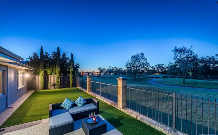 7 Carmen Circuit, The Vines WA 6069