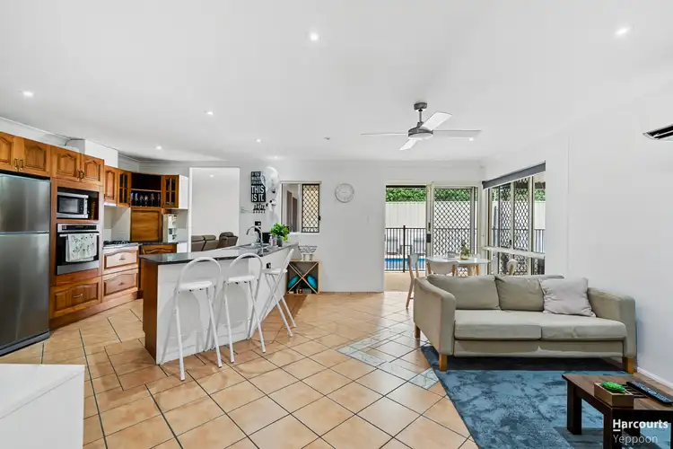 Second view of Homely house listing, 5 Waterview Drive, Lammermoor QLD 4703
