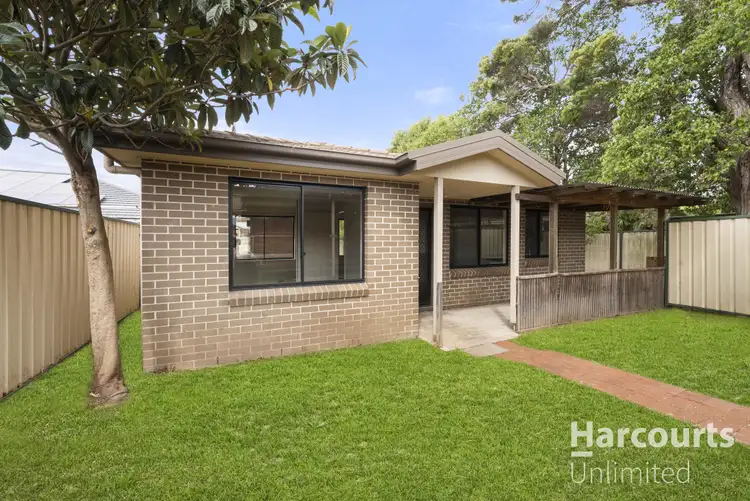 35-35a Nellie Stewart Drive, Doonside NSW 2767