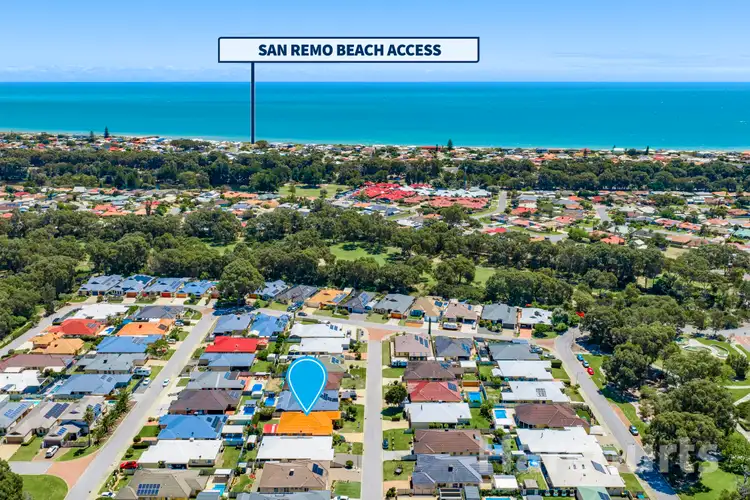 Second view of Homely house listing, 12 Alondro Way, Meadow Springs WA 6210