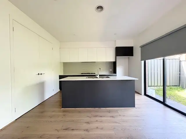 Fifth view of Homely house listing, 38 Rialto Circuit, Craigieburn VIC 3064