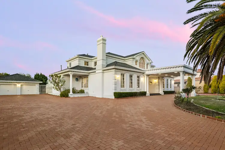 37 Circe Circle North, Dalkeith WA 6009