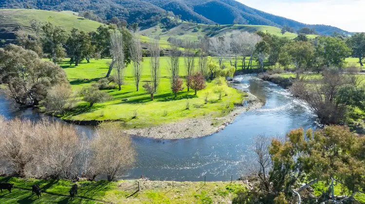 Part 165 Upper Murray Road, Towong Upper VIC 3707