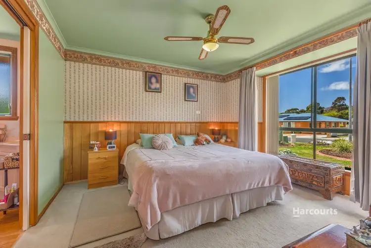 Sixth view of Homely house listing, 10 Seabreeze Avenue, Sulphur Creek TAS 7316