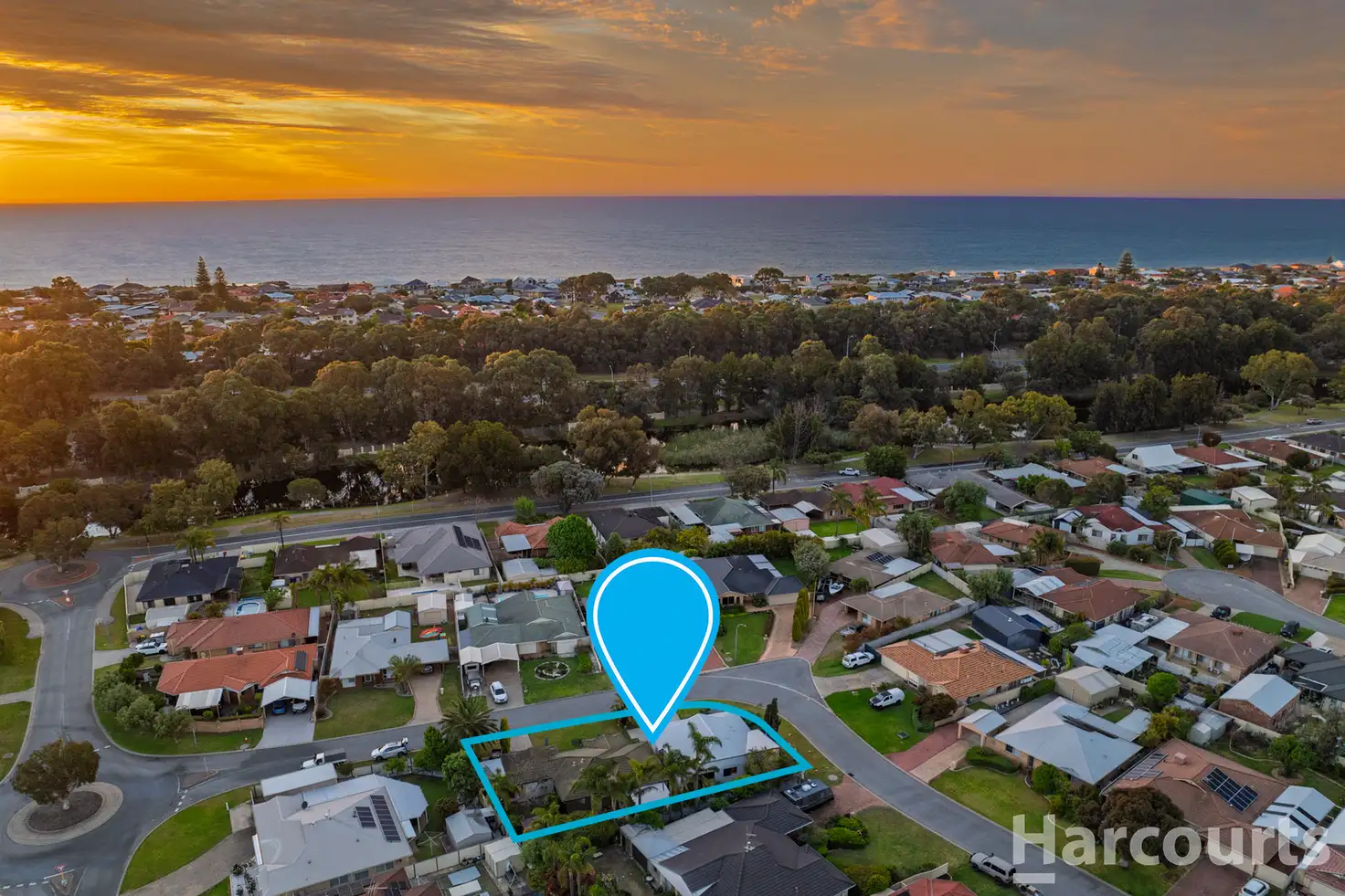 Main view of Homely house listing, 4 Sunningdale Chase, Meadow Springs WA 6210
