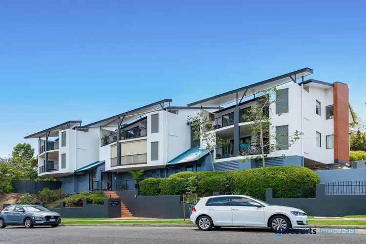 Second view of Homely house listing, 8/16 Norman Crescent, Norman Park QLD 4170