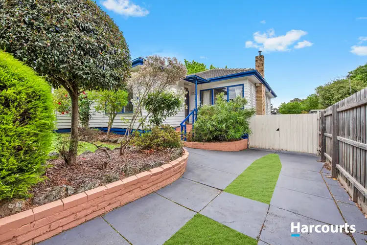 17 Andrew Street, Vermont VIC 3133