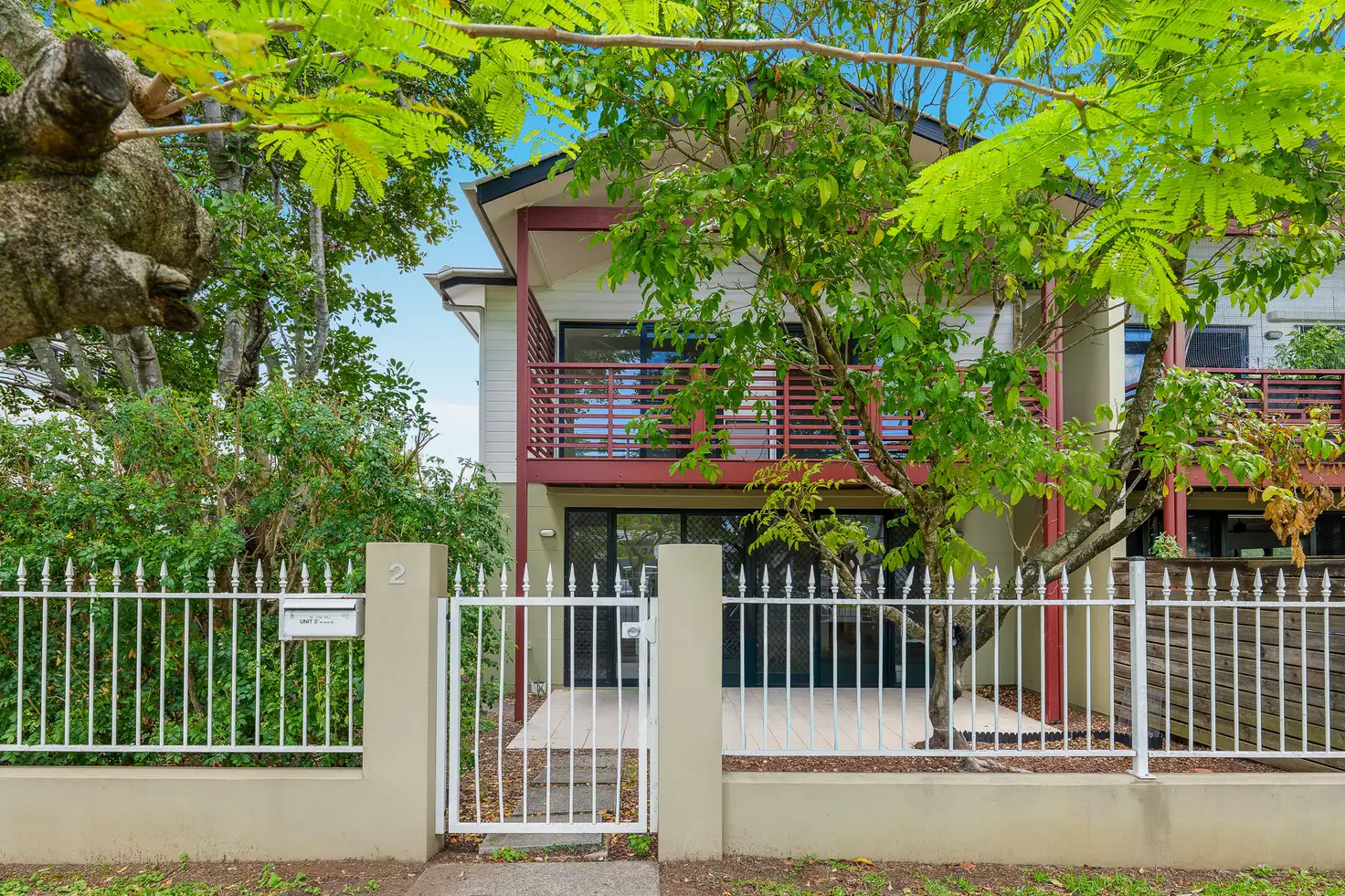 Main view of Homely house listing, 2/16 Park Street, Hawthorne QLD 4171