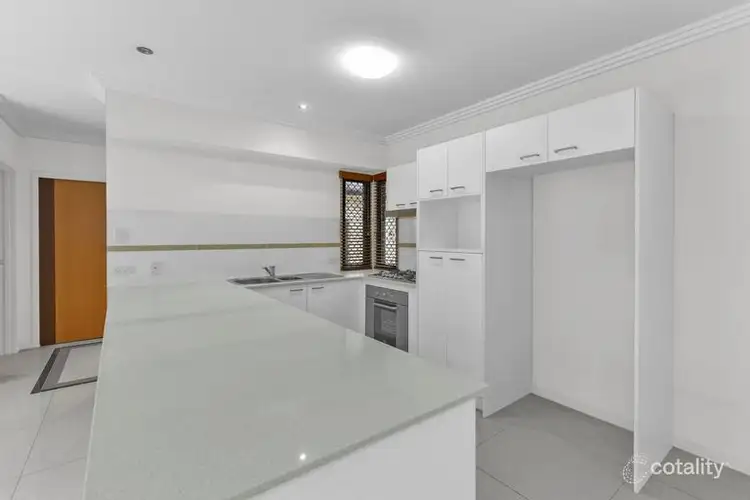 Fifth view of Homely townhouse listing, 4/381 Bennetts Road, Norman Park QLD 4170