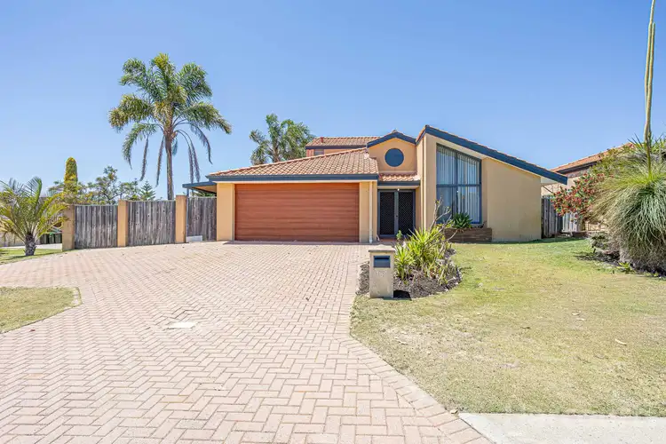 18 Asheville Parade, Landsdale WA 6065