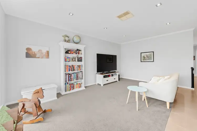 Third view of Homely townhouse listing, 6 Tasman Court, Mildura VIC 3500