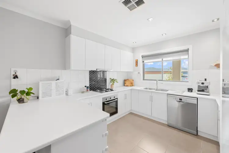 Sixth view of Homely townhouse listing, 6 Tasman Court, Mildura VIC 3500