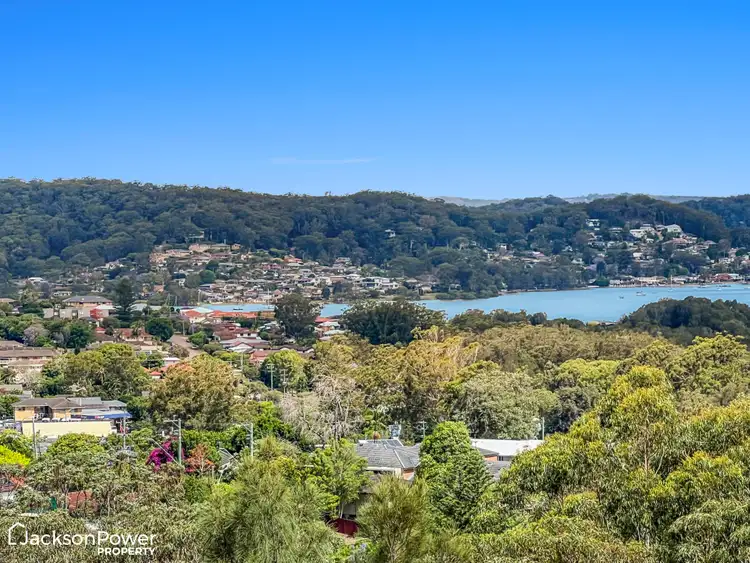 262/80 John Whiteway Drive, Gosford NSW 2250