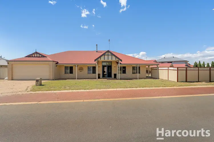 18 Meadow Lane, Pinjarra WA 6208