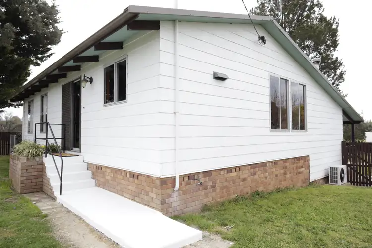 Second view of Homely house listing, 84 Molesworth street, Tenterfield NSW 2372