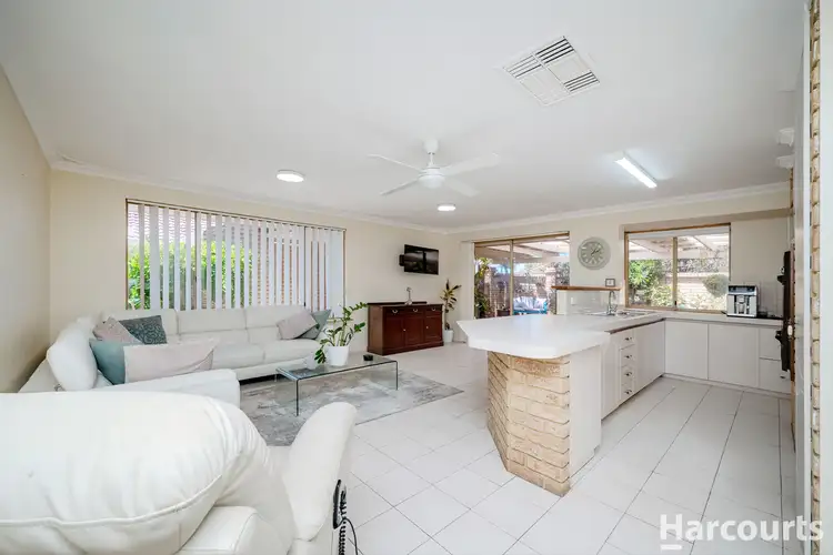 2 Ballantrae Court, Kingsley WA 6026
