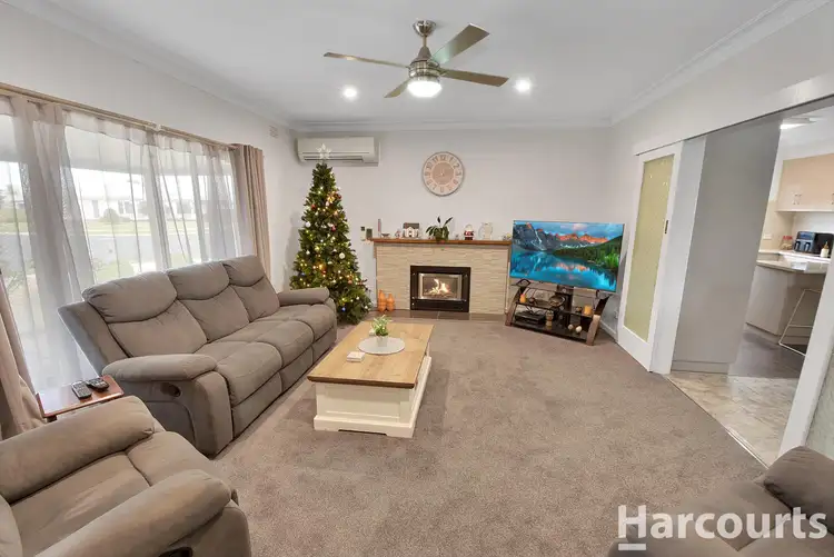 Second view of Homely house listing, 11 Kooyong Street, Horsham VIC 3400