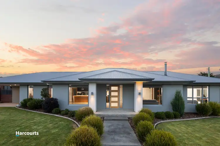 17 Silver Hill Road, Cygnet TAS 7112