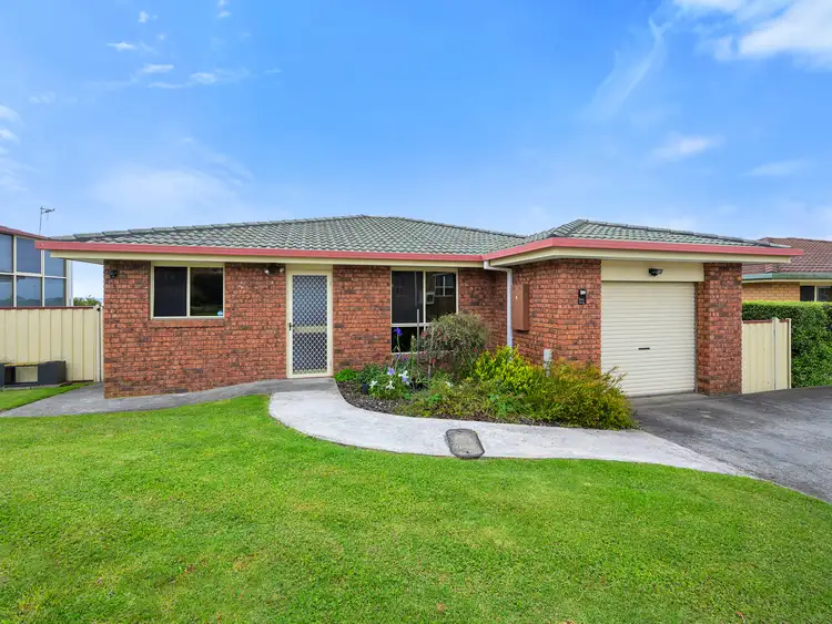 4/34A Arthur Street, Somerset TAS 7322