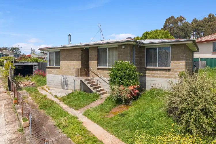 8 Vista Court, Deloraine TAS 7304