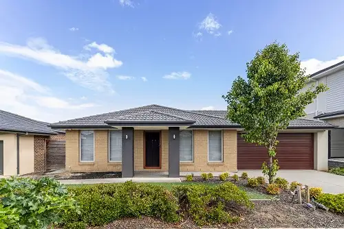 7 Rothesay Avenue, Clyde VIC 3978