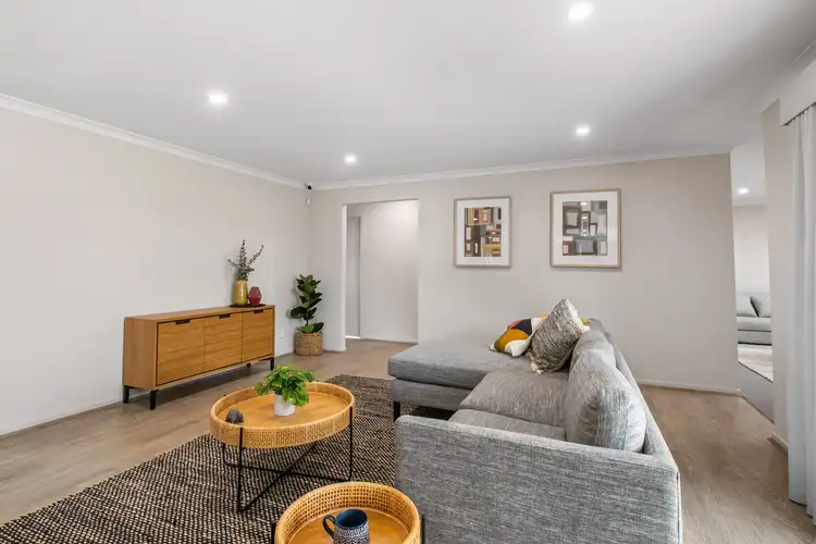 Fifth view of Homely house listing, 7 Rothesay Avenue, Clyde VIC 3978