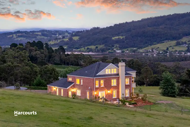 8520 Channel Highway, Woodstock TAS 7109