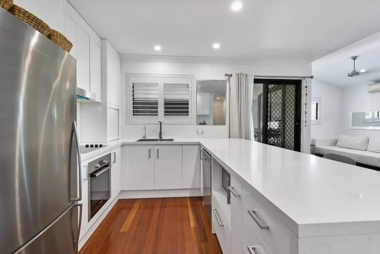 Main view of Homely townhouse listing, 5/187 Brisbane Street, Bulimba QLD 4171