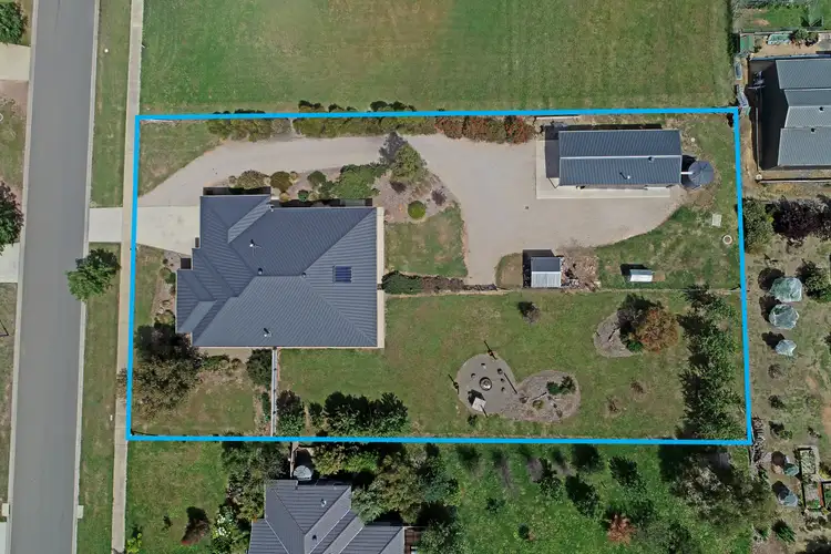 Second view of Homely house listing, 39 Donovans Way, Mansfield VIC 3722